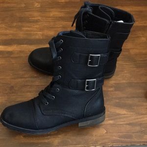 self esteem combat boots